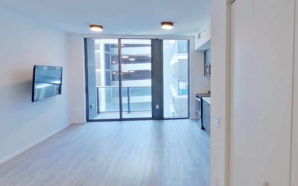 230 NE Fourth St #1406 thumbnail