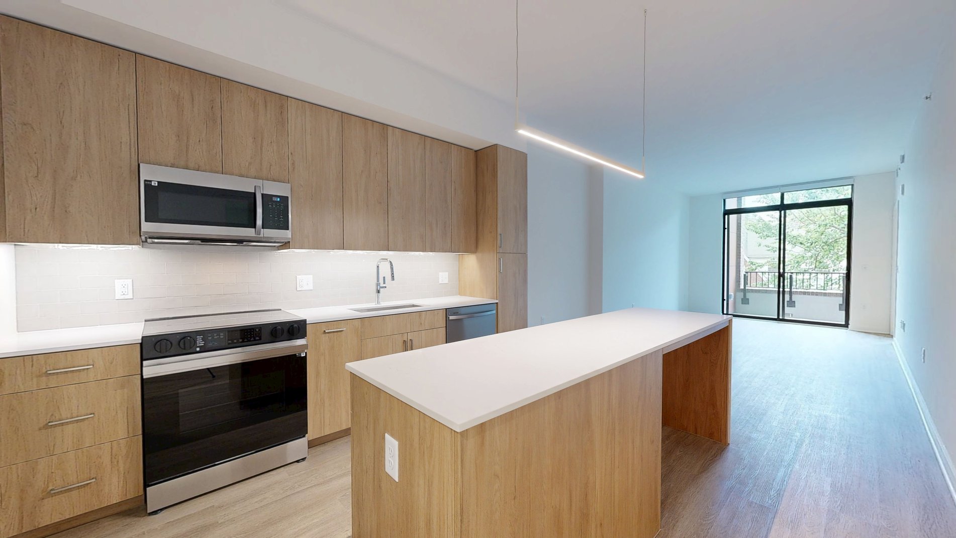 2BR, 2BA - 538SF thumbnail