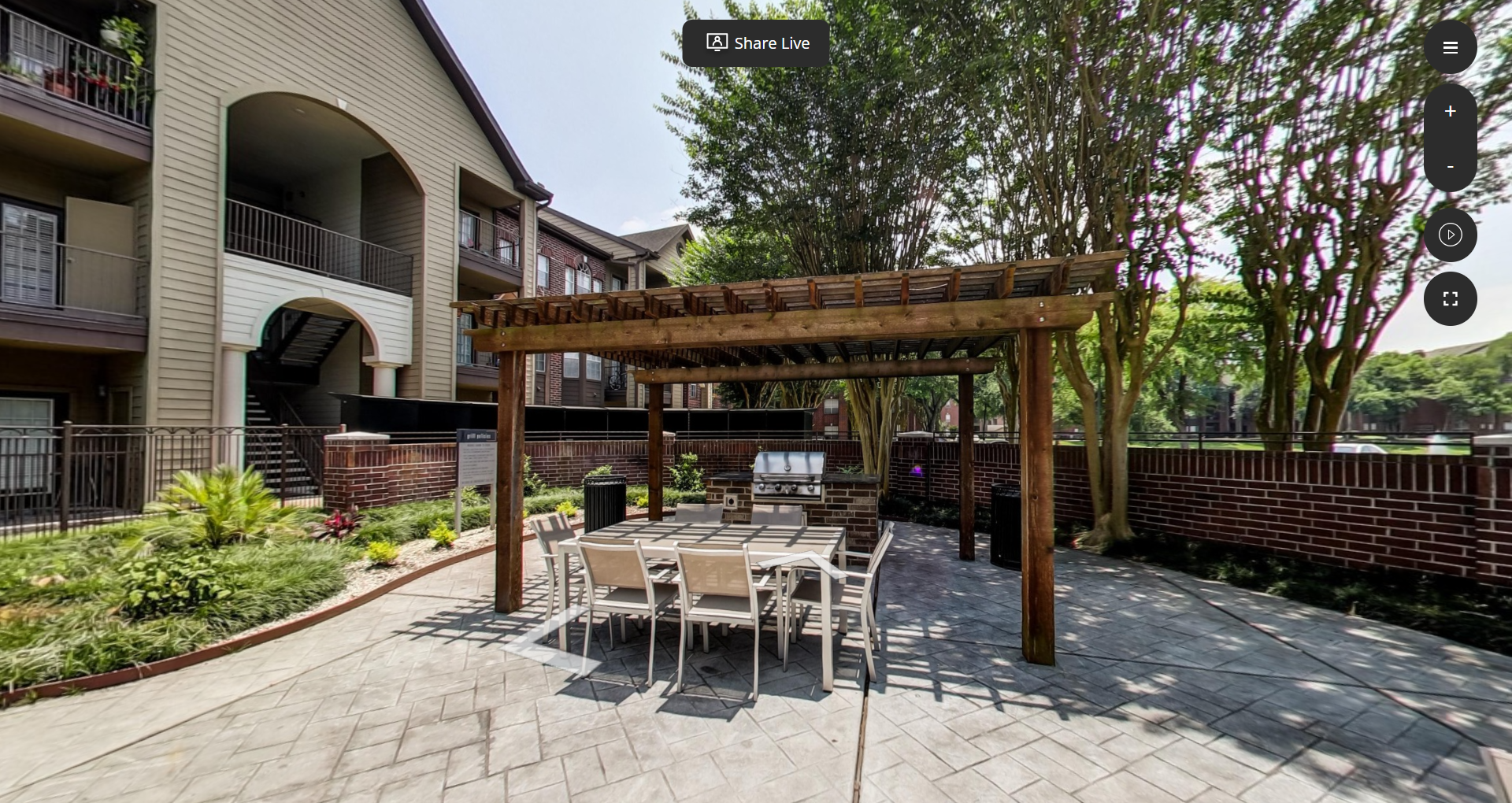 Poolside Grilling Area thumbnail